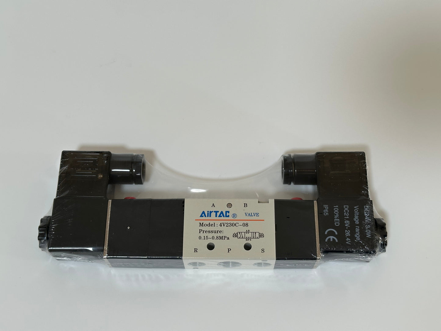 Airtac 4V230C-08: Solenoid Air Valve - 4V230C08B