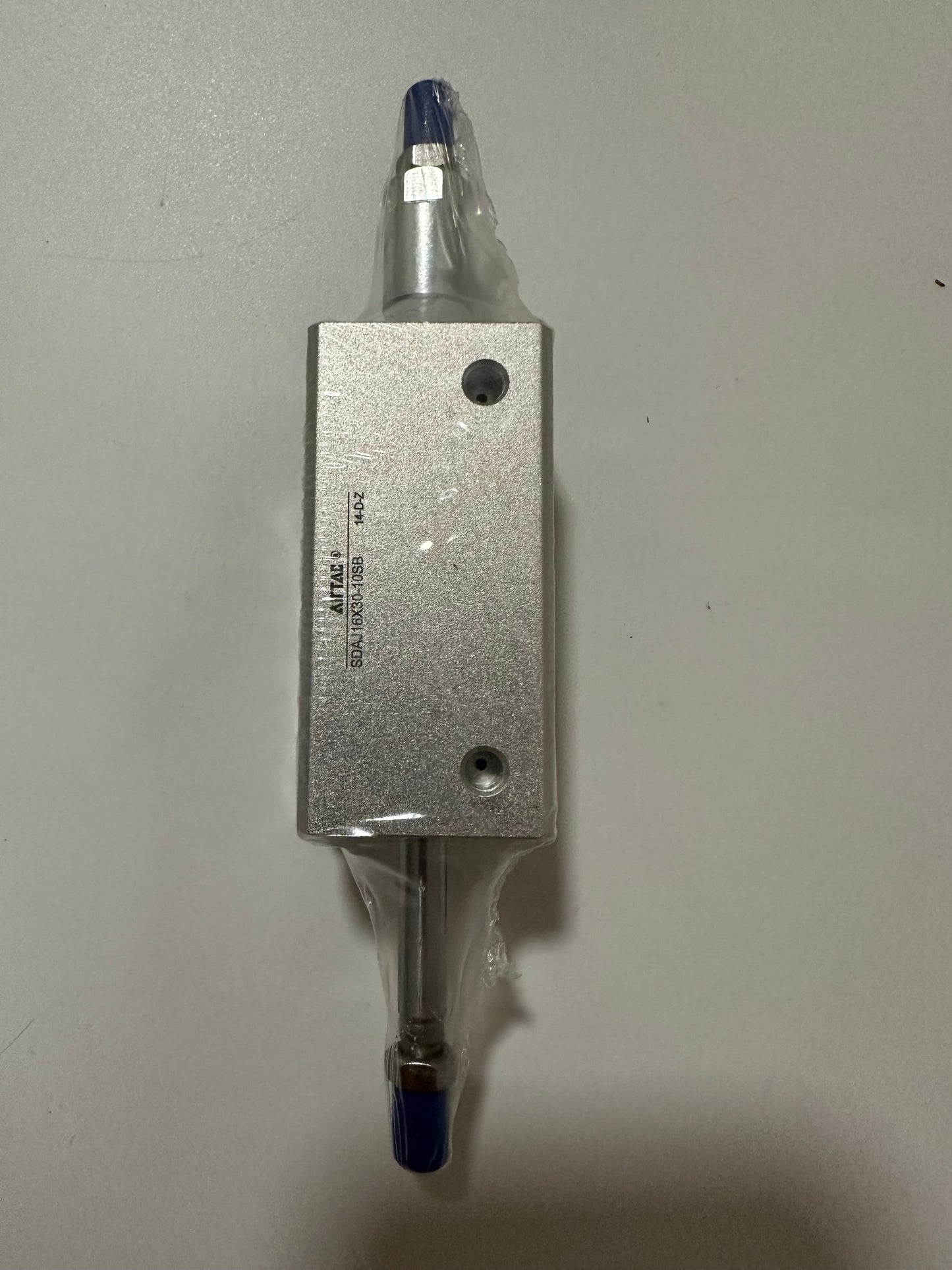 Airtac SDA Series: Double-axis Compound Stroke Adjustable Cylinder - SDAJ16X30-10SB