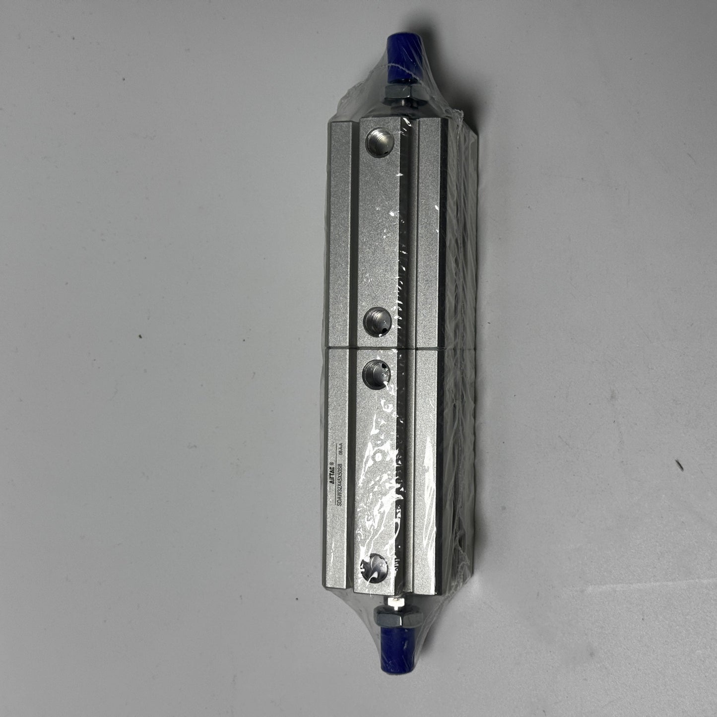Airtac SDA Series: Dual-Axis Compound Multi-Position Cylinder - SDAW32X45X50SB