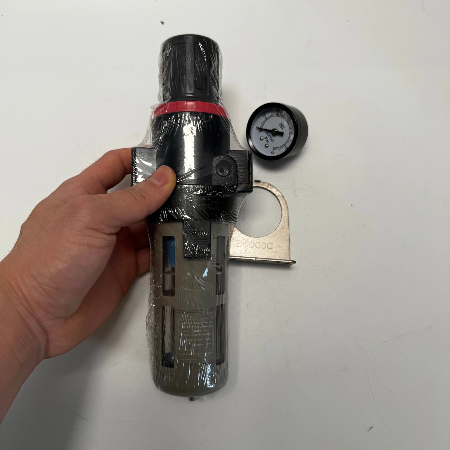 Airtac BFR: Air Filter Regulator - BFR4000L2WT