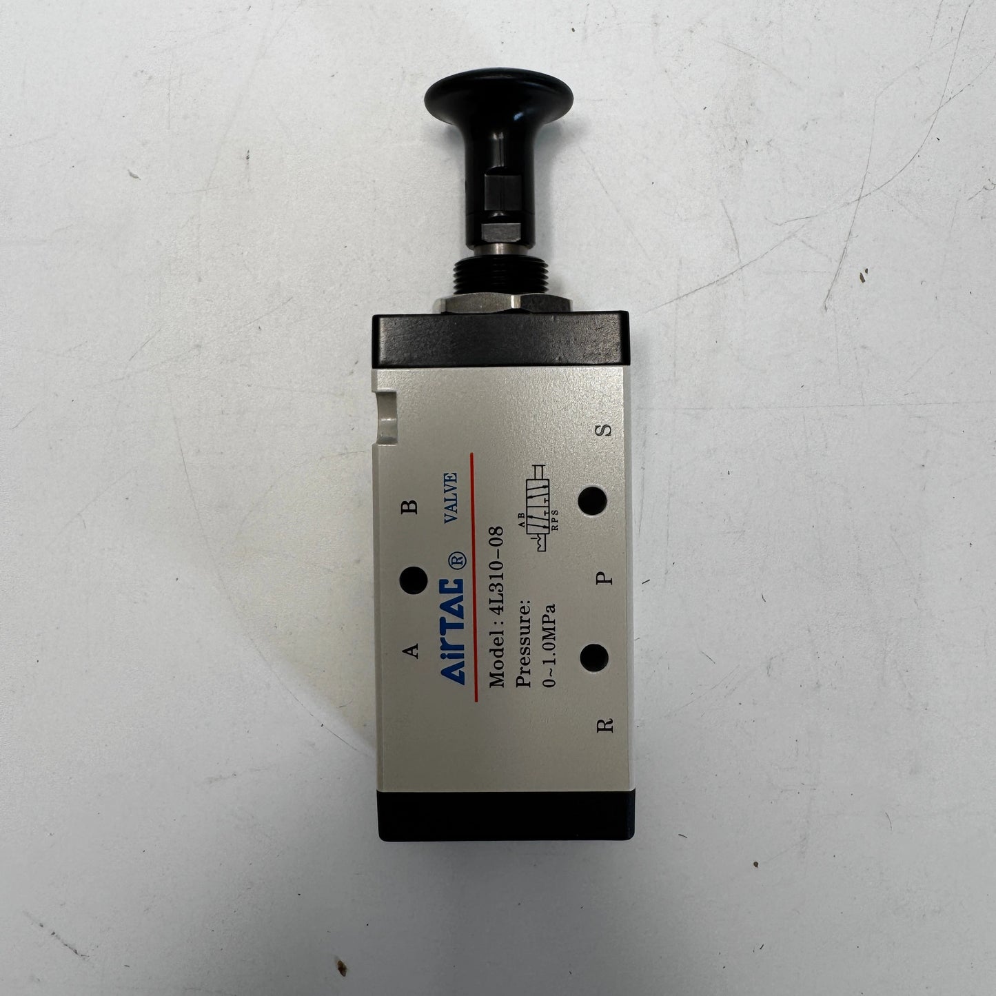 Airtac 4L310-08: Push Pull Valve. 5 Way - 4L31008