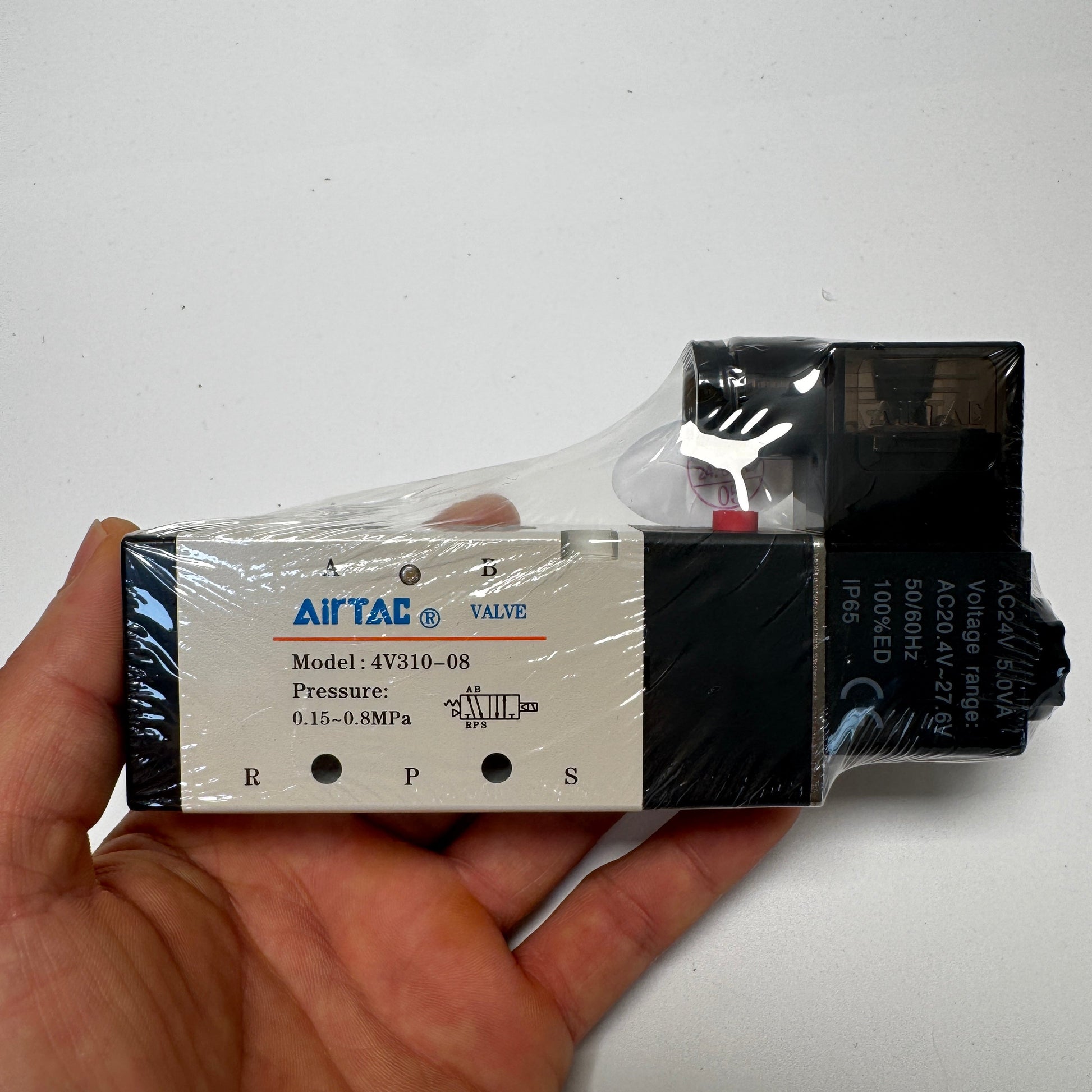 Airtac 4V310-08: Solenoid Air Valve - 4V31008E