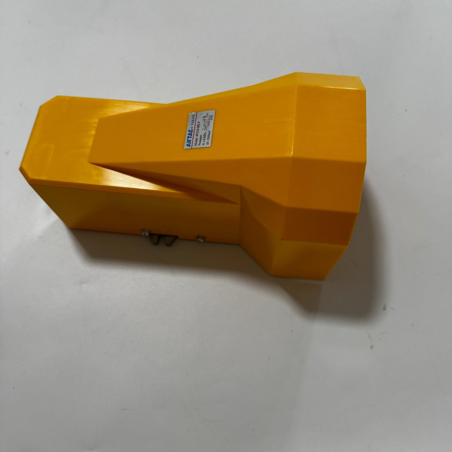 Airtac 4F210-08: Pneumatic Foot Pedal. 5 Way - 4F21008LF