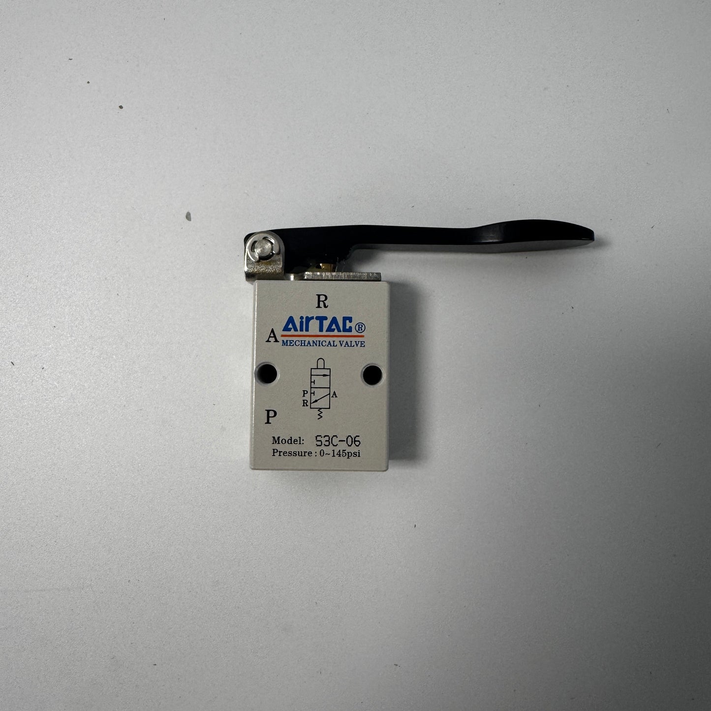 Airtac S3C-06: Manual Valve. 3 Way - S3C06T