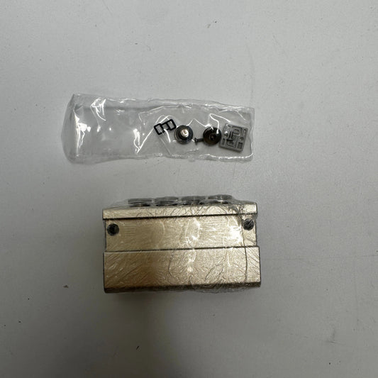 Airtac CPV10: Micro-solenoid valve(3/2 way) manifold - CPV10MJ04-4F