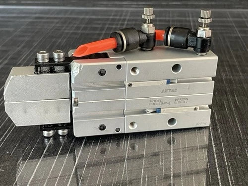 Airtac  HFR series: open and close type pneumatic finger  - HFR20