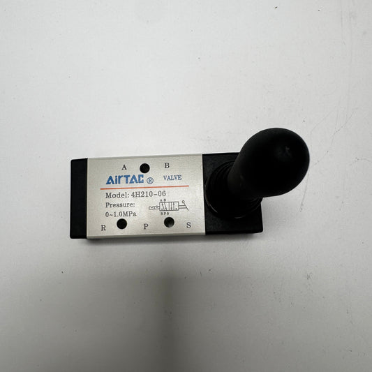 Airtac 4H210-06: Hand Valve. Toggle Style - 4H21006