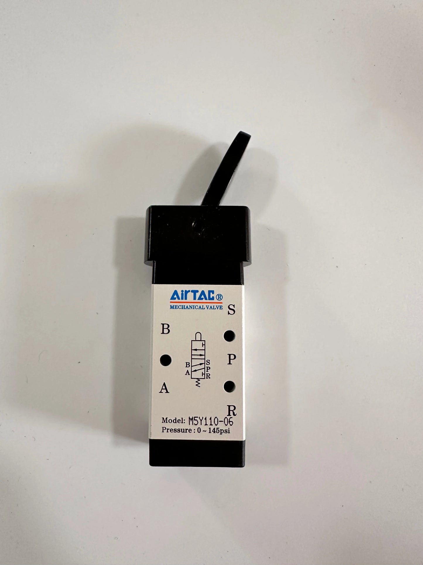 Airtac M5Y110-06: Manual Valve. 5 Way - M5Y11006T