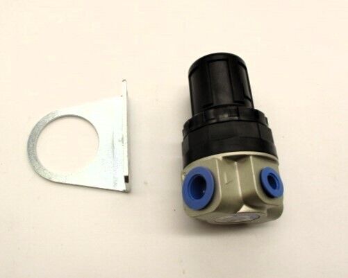 Airtac SDR200-08: Air Pressure Regulator  - SDR20008L3T