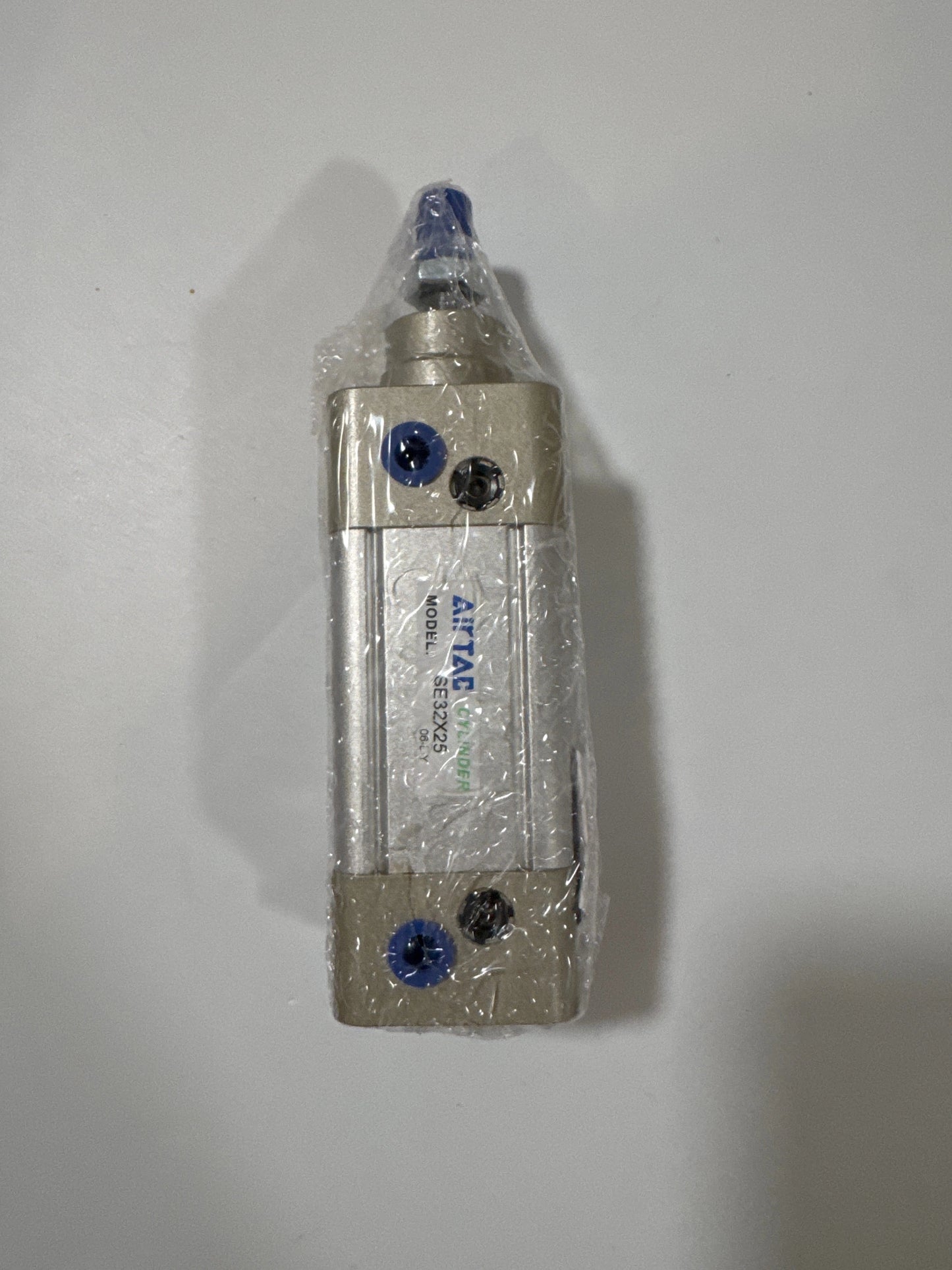 Airtac SE: Double Acting Standard Air Cylinder - SE32X25