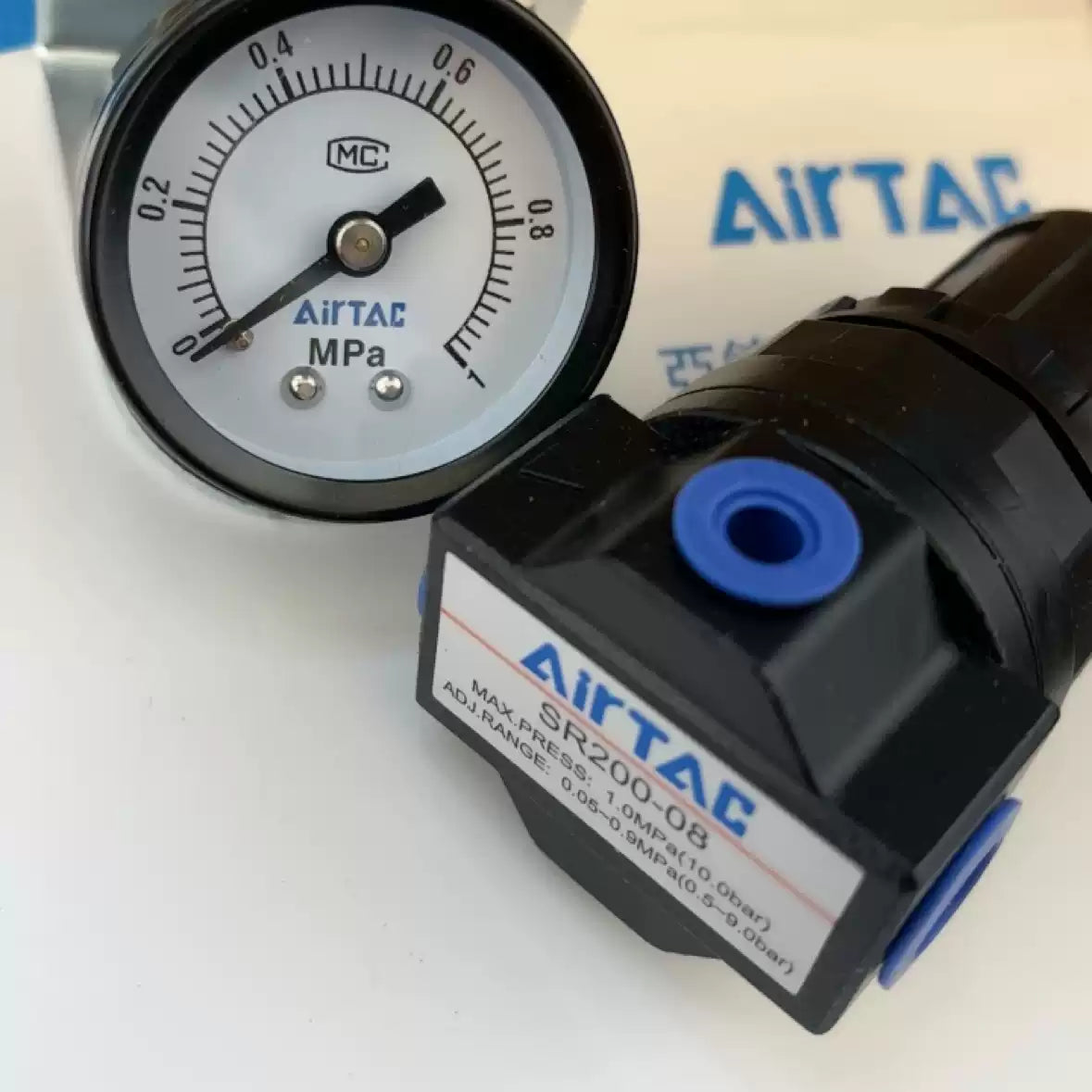 Airtac SR: Air Pressure Regulator - SR20006N